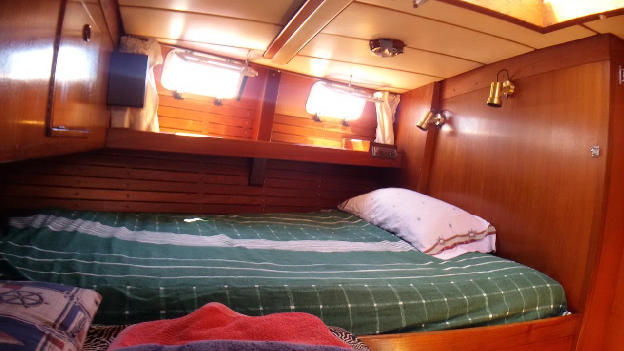 Botel Seagull